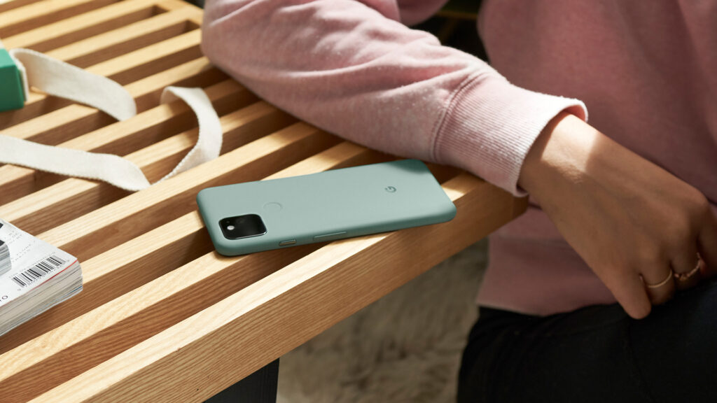 Google Pixel 5 sorta sage