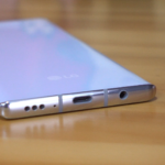 LG Velvet parte inferior