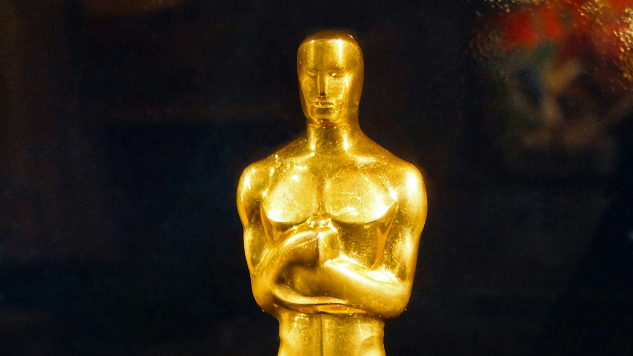 Uma foto da estatueta do Oscar não-oficial