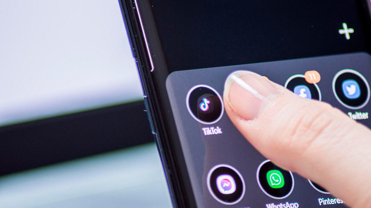 TikTok segue como app mais baixado por brasileiros em fevereiro; veja o top 10