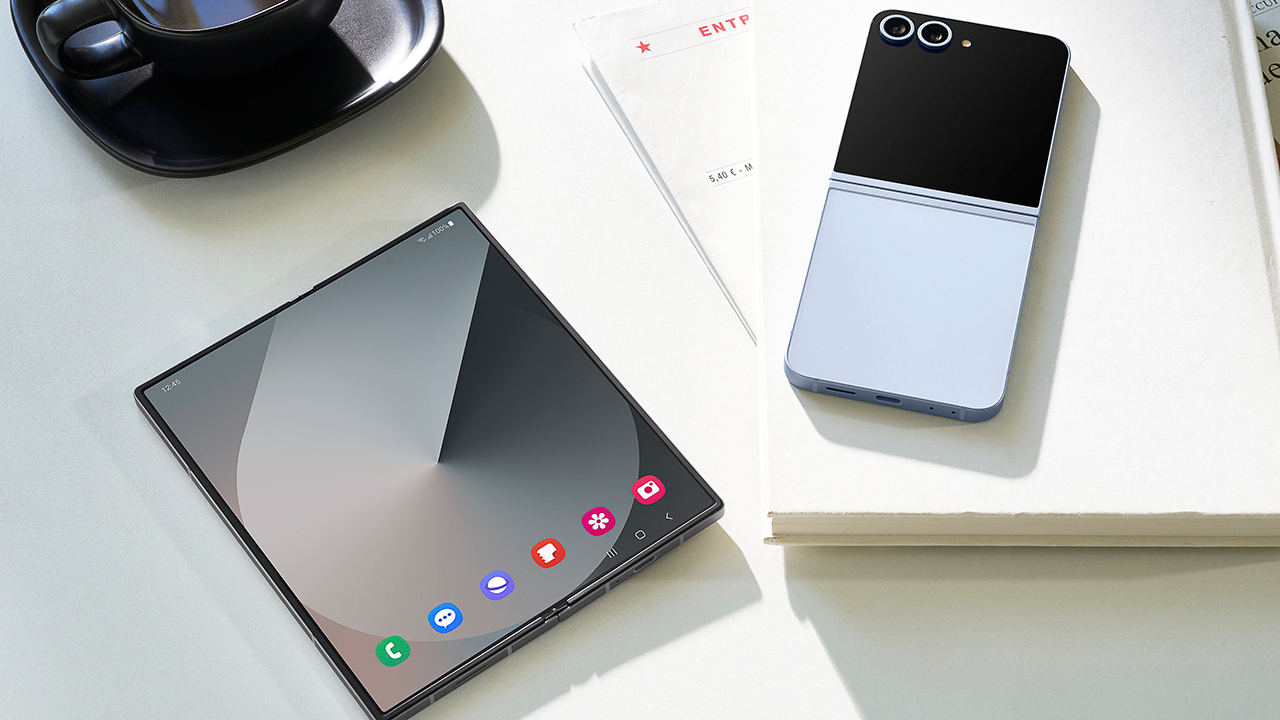 Galaxy Z Flip 7 passa na Anatel e Z Fold 7 aparece em suposta foto real