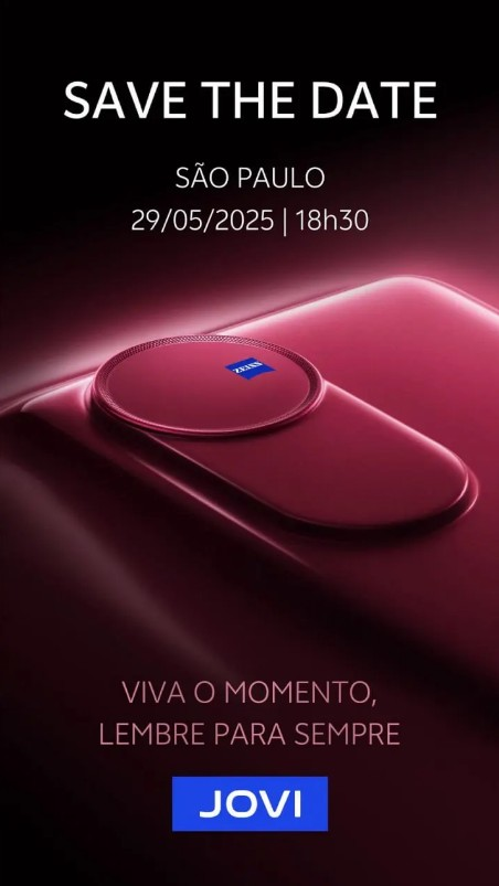 Convite para evento da Jovi tem o módulo de câmera de um celular coberto, a imagem toda avermelhada e os logos da Zeiss e da Jovi, além do texto:
SAVE THE DATE
SÃO PAULO
29/05/2025 | 18h30
VIVA O MOMENTO,
LEMBRE PARA SEMPRE