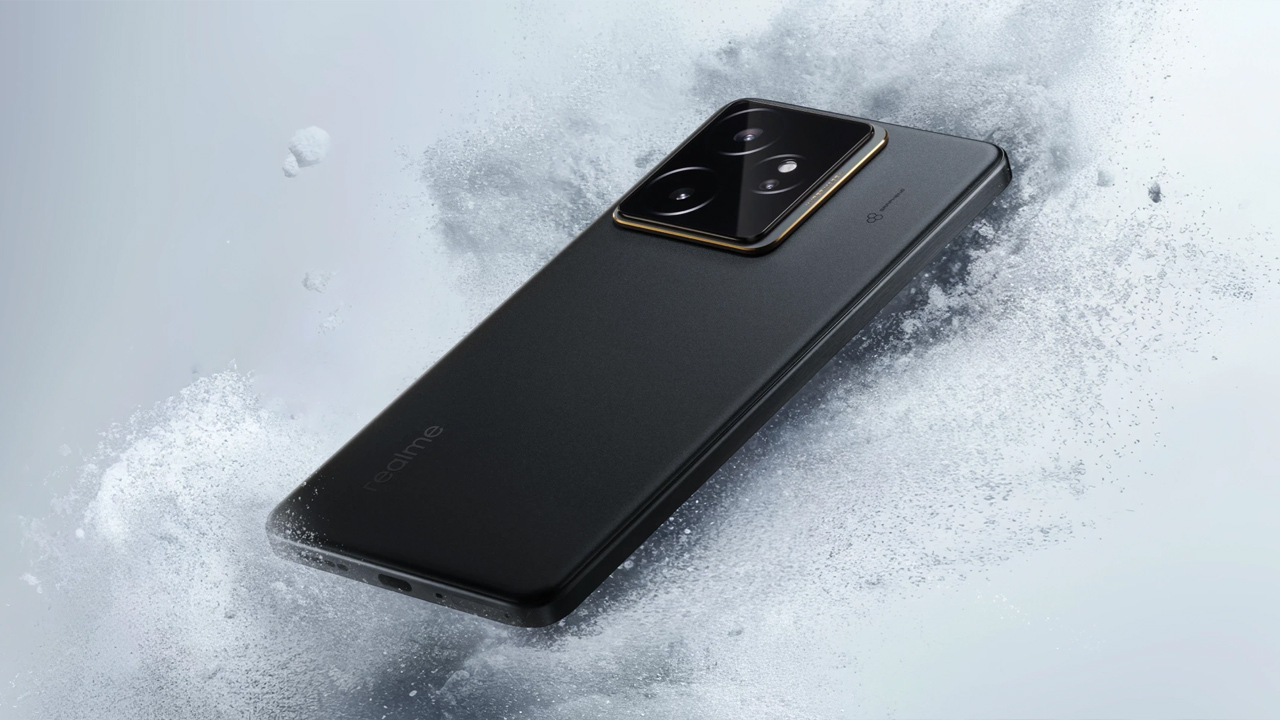 Realme GT 7 preto em cima de gelo