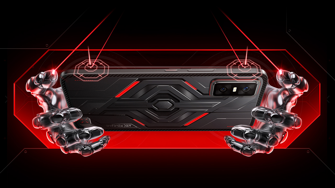 Infinix 30 Pro em uma ilustração com dedos robóticos segurando o aparelho e destaque para os gatilhos na lateral