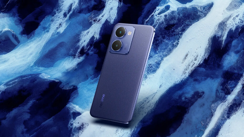 Realme P3 Ultra na cor azul com um fundo azulado, que pode ser uma caverna