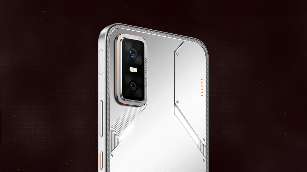 Infinix GT 30 aparece no Google Play Console com imagem de sua traseira