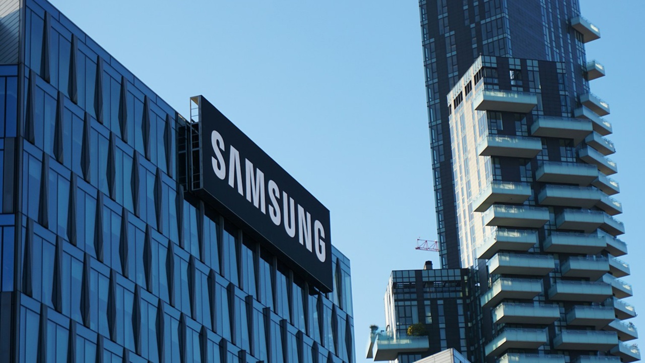 Galaxy S25 FE chegará mais cedo e Samsung tem grandes lançamentos a caminho