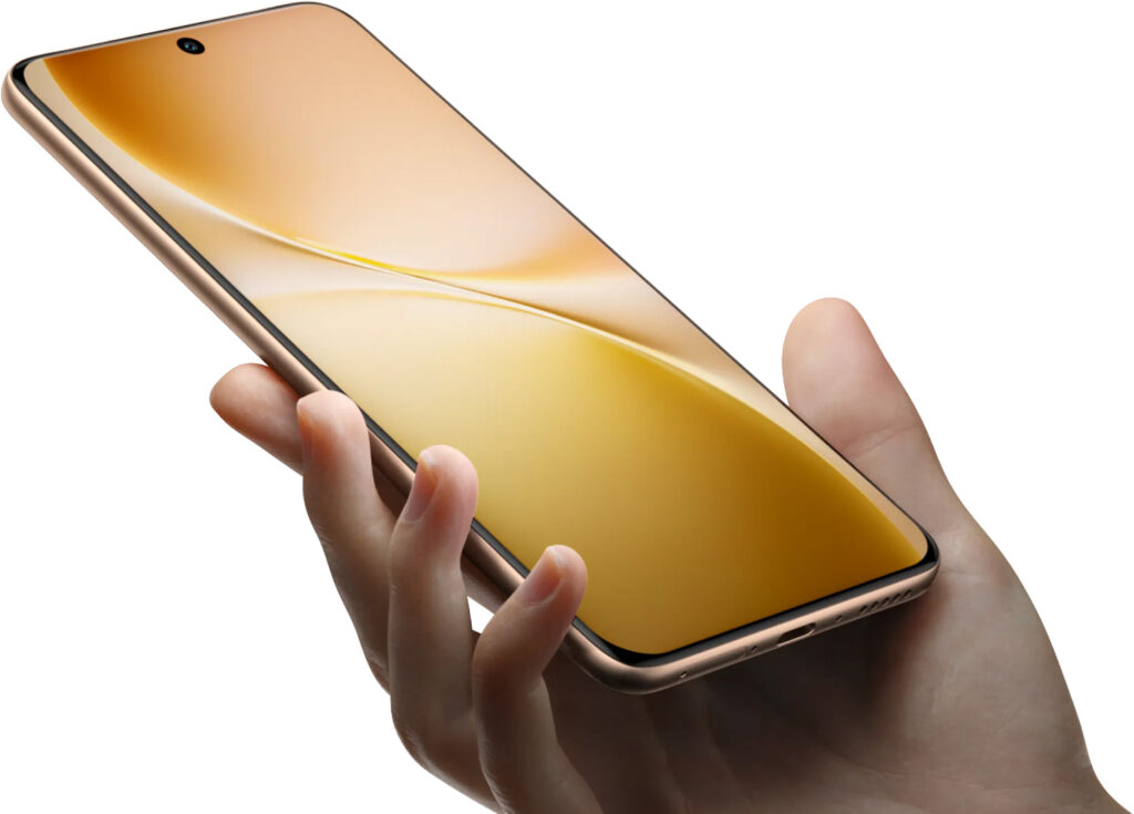Vivo V60 dourado na mão de uma pessoa