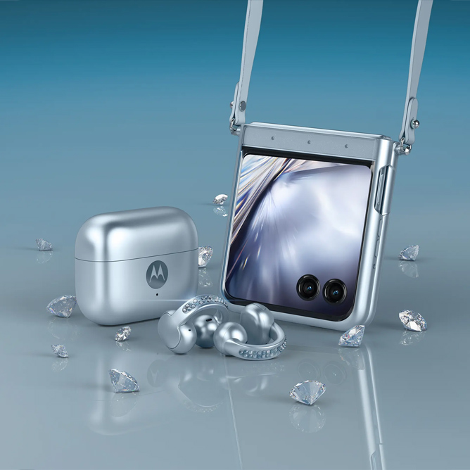 Motorola Collections inclui um Razr 60, um Moto Buds Loop e uma capa