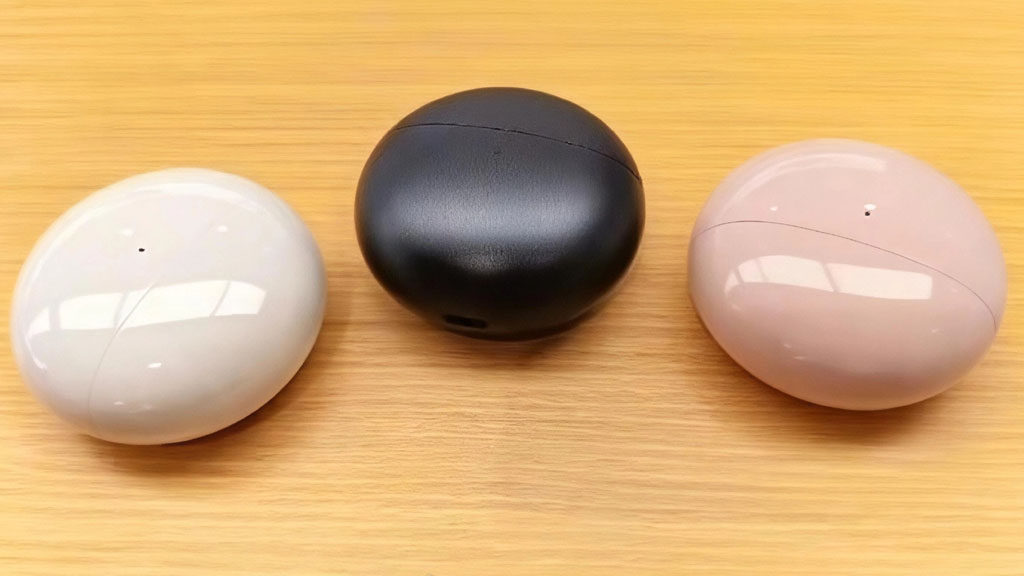 Foto dos Huawei FreeBuds 7i nas três cores: branco, preto e rosa
