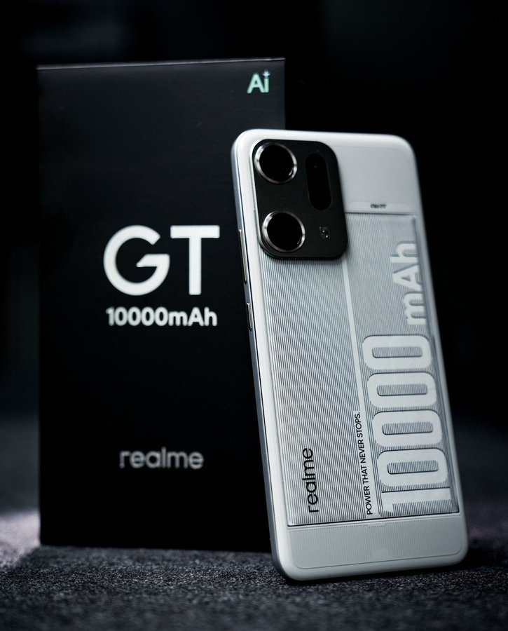 realme gt 10.000 mah