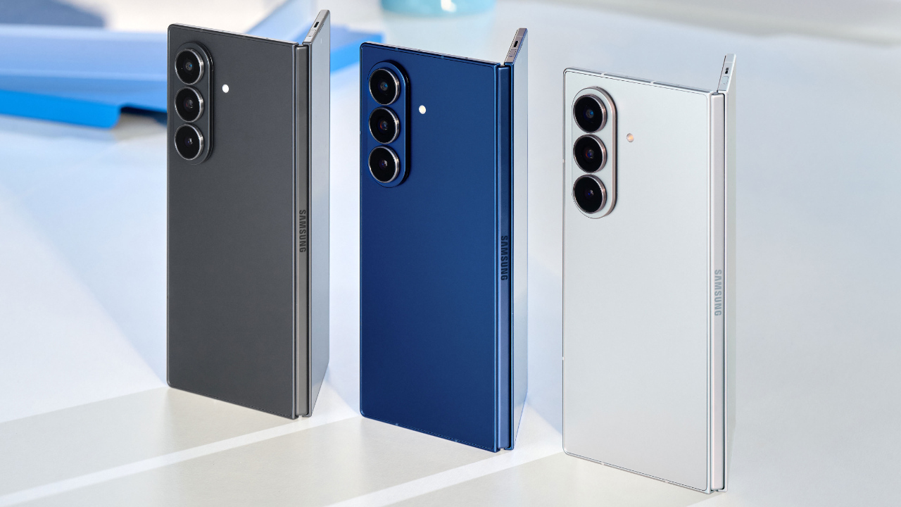 Samsung pretende lançar dois modelos do Galaxy Z Fold 8 para competir com iPhone Fold