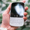 Celulares BlackBerry tinham teclado físico