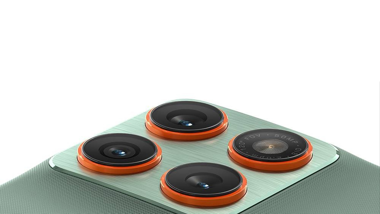 Motorola anuncia Moto X70 Air na China com vendas para final de outubro