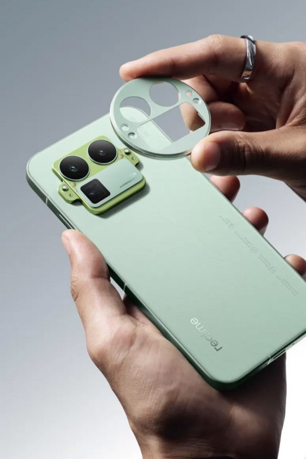 Realme GT 8 Pro verde com módulo de câmera intercambiável