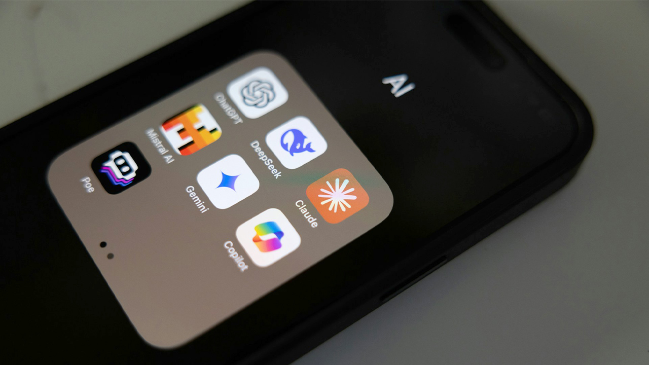 Lista de apps de IA em um celular