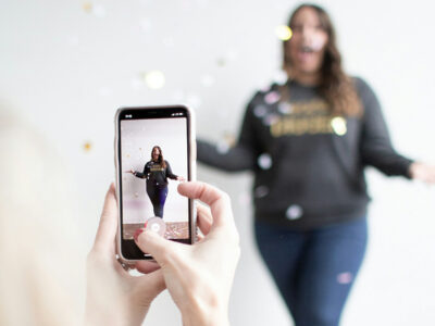 Brasil na contramão: TikTok atropela ChatGPT como app mais baixado em novembro