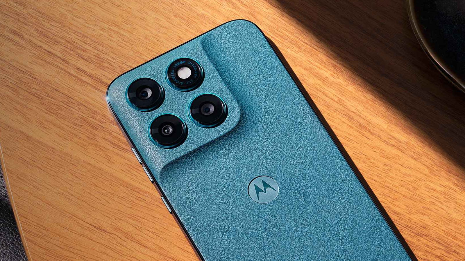 Motorola Moto G77
