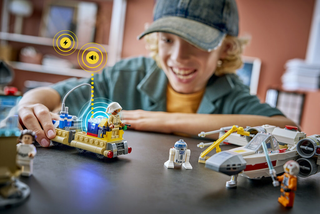 Lego Smart Play: Luke’s Red Five X-Wing